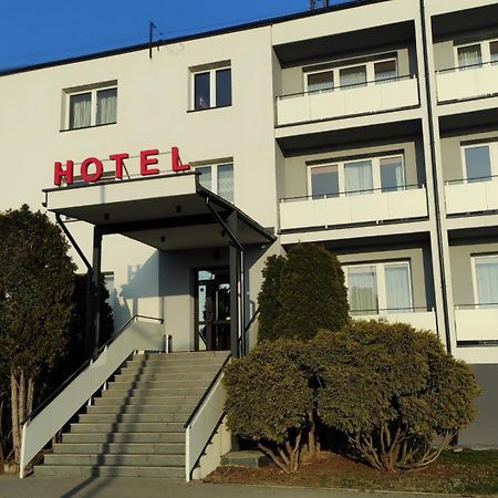 Hotel Mlawa Bagian luar foto